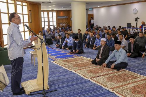 DATUK SERI ANWAR IBRAHIM
