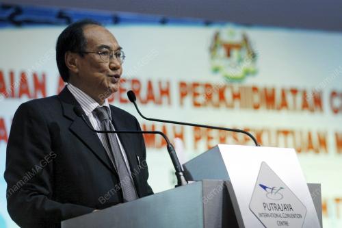ZAKI TUN AZMI