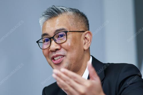 TENGKU DATUK SERI ZAFRUL ABDUL AZIZ