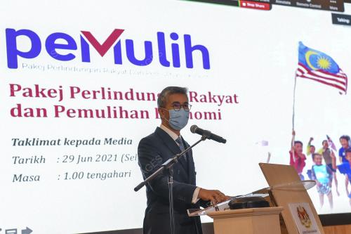 TENGKU DATUK SERI ZAFRUL TENGKU ABDUL AZIZ