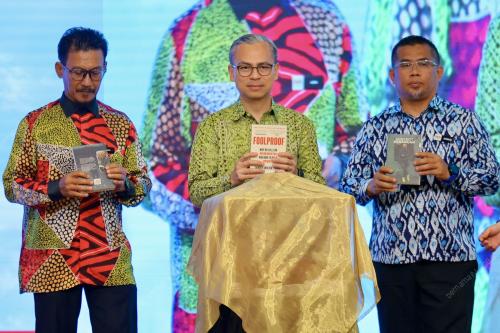 DATUK FAHMI FADZIL