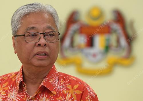DATUK SERI ISMAIL SABRI YAAKOB