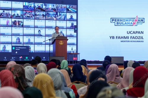 FAHMI FADZIL