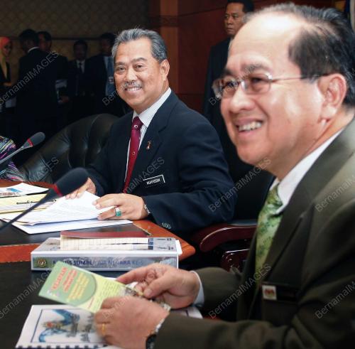 MUHYIDDIN YASSIN