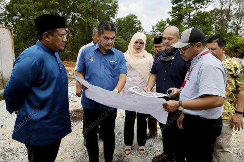 DATUK DR RADZI JIDIN