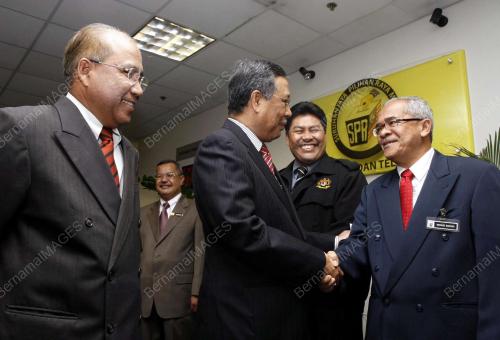 ABDUL AZIZ MOHD YUSOF