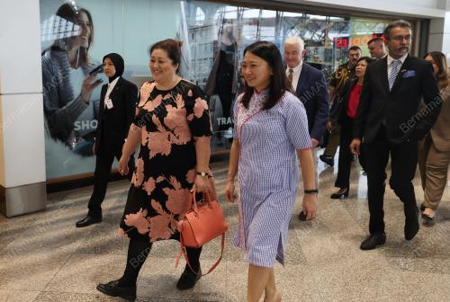 DAME CINDY KIRO