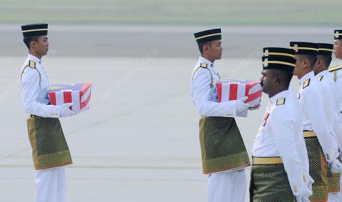 PTJ08_03102014_MH17