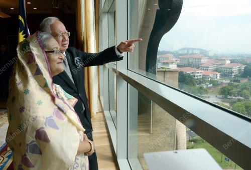 PTJ08_03122014_PM_HASINA