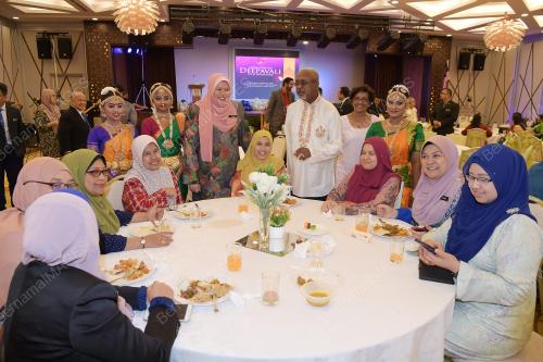 PTJ08_04122018_DEEPAVALI
