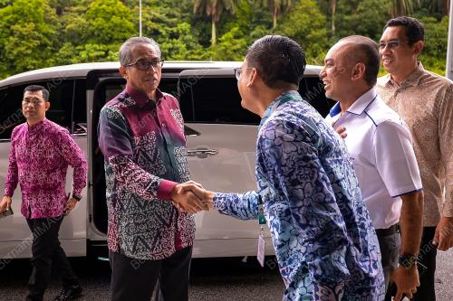 TAN SRI SHAMSUL AZRI ABU BAKAR