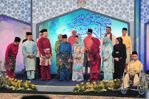 PTJ08_05022012_AGONG