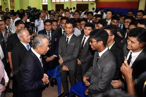 TAN SRI MUHYIDDIN YASSIN