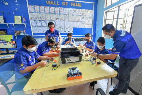 KELAB ROBOTIK SK PUTRAJAYA PRESINT 11(3)