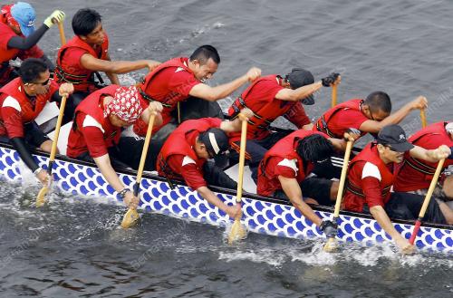 FESTIVAL PERAHU NAGA