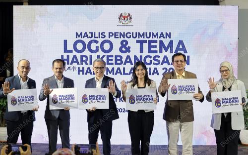 FAHMI FADZIL