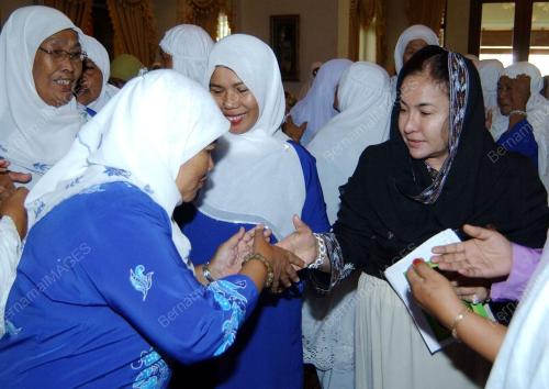 ROSMAH MANSOR