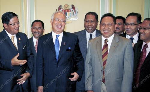 MOHD NAJIB TUN ABDUL RAZAK