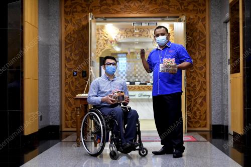 SUMBANGAN KURMA SEMPENA RAMADAN