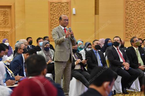 AZMAN MOHD YUSOF