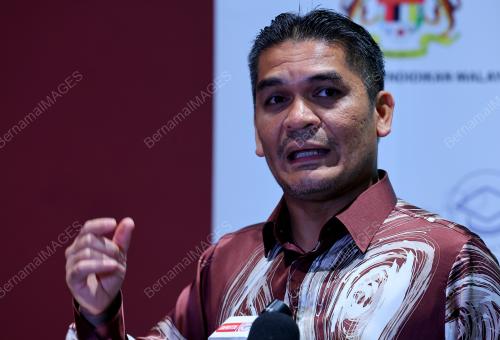 DATUK DR RADZI JIDIN