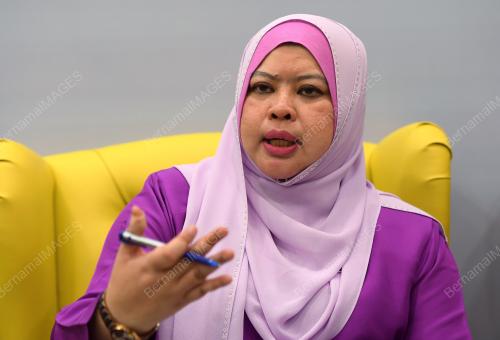 DATUK SERI RINA MOHD HARUN