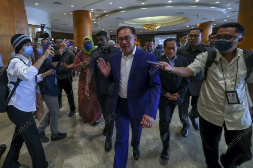 DATUK SERI ANWAR IBRAHIM