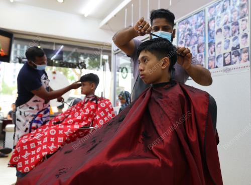 TINJAUAN KEDAI GUNTING RAMBUT