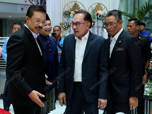 DATUK SERI ANWAR IBRAHIM
