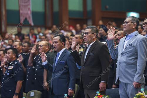DATUK SERI SAIFUDDIN NASUTION ISMAIL