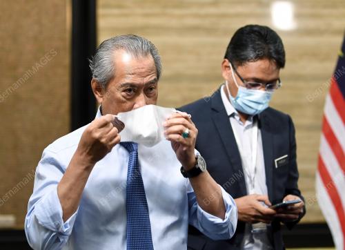 TAN SRI MUHYIDDIN YASSIN