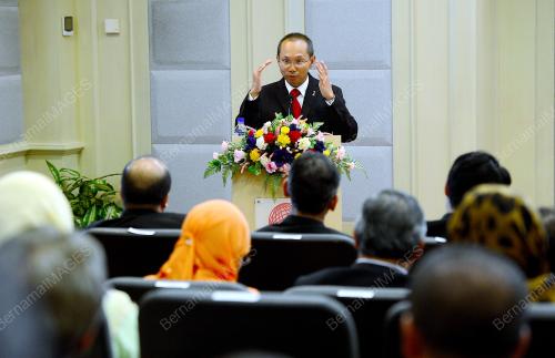 PTJ08_10062013_WAHID