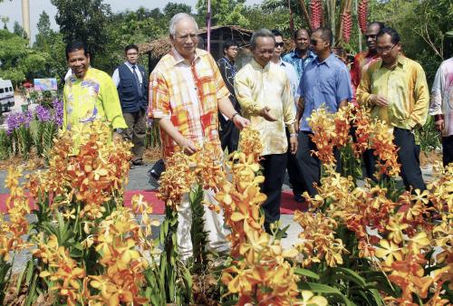 MOHD NAJIB TUN ABDUL RAZAK