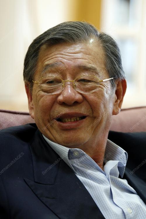 LIM KENG YAIK