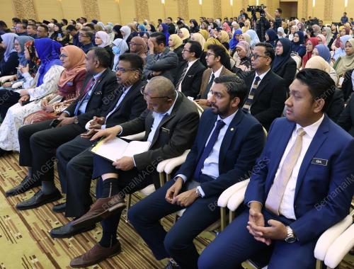 PERHIMPUNAN BULANAN KOMUNIKASI