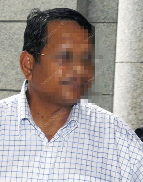 PEGAWAI KANAN JABATAN IMIGRESEN DI REMAN RASUAH