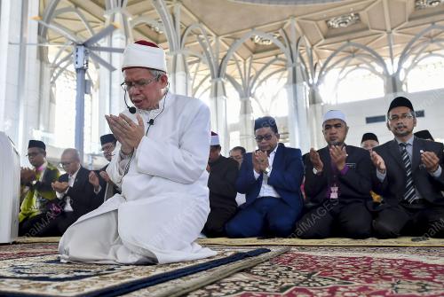 DATUK SERI DR ZULKIFLI MOHAMAD AL-BAKRI