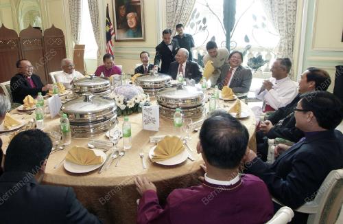 DATUK SERI MOHD NAJIB TUN ABDUL RAZAK