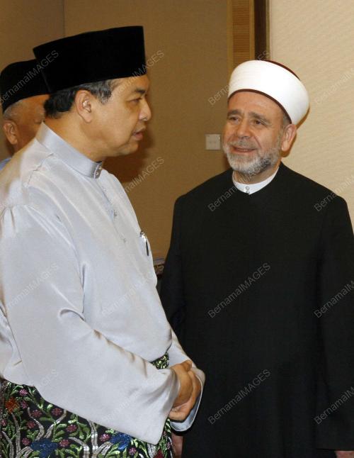 AHMAD ZAHID HAMIDI