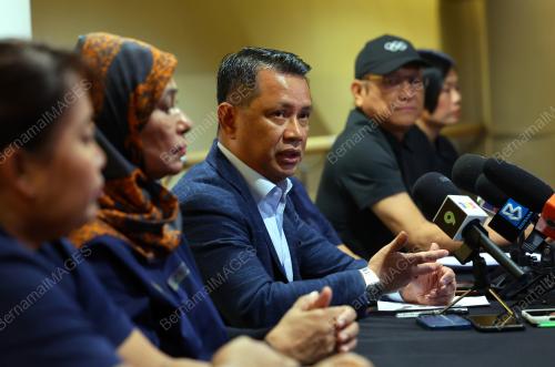 TAN SRI DR MOHAMAD NORZA ZAKARIA