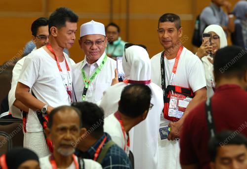 DATUK DR MOHD NA'IM MOKHTAR