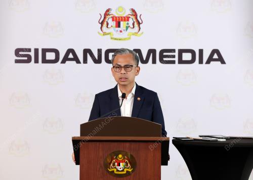 DATUK FAHMI FADZIL
