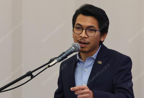 MUHAMMAD KAMIL ABDUL MUNIM