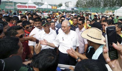 MOHD NAJIB TUN ABDUL RAZAK