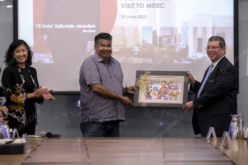 DATUK SAIFUDDIN ABDULLAH