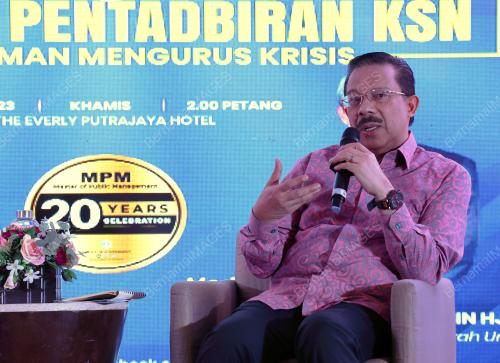 TAN SRI MOHD ZUKI ALI