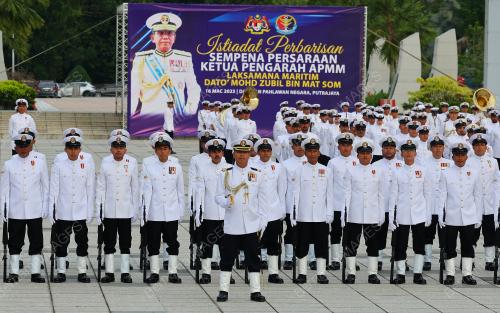 PALUAN_BERUNDUR