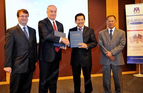 PTJ08_17022015_FULBRIGHT