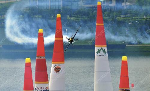 PTJ08_17052014_AIR_RACE