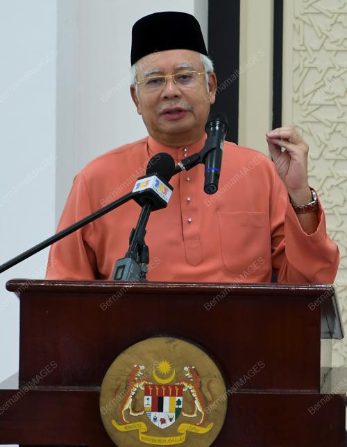 PTJ08_17112017_SURAU